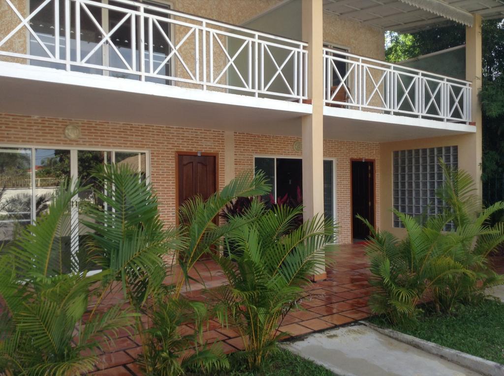 French Garden Resort Σίχανουκβιλ Εξωτερικό φωτογραφία