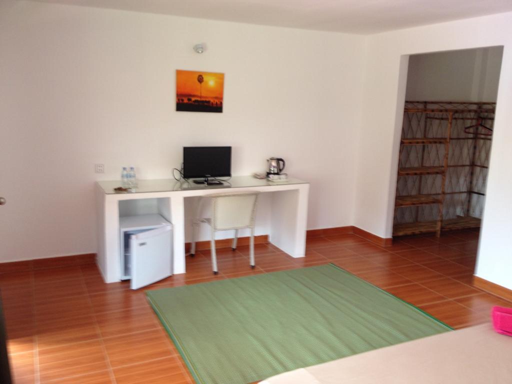 French Garden Resort Σίχανουκβιλ Δωμάτιο φωτογραφία